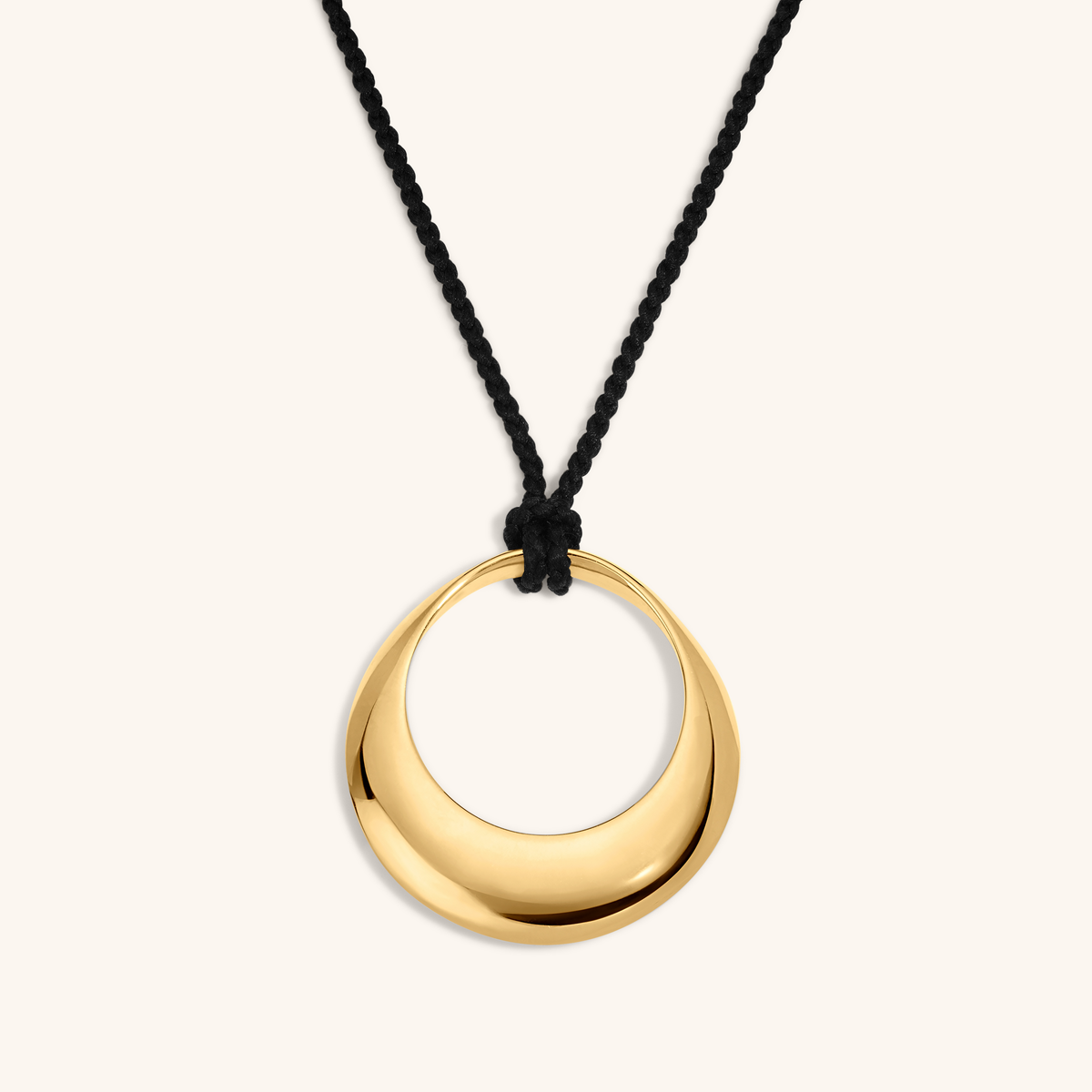 Equilibrium Cord Pendant, Large in gold – pendant detail 2