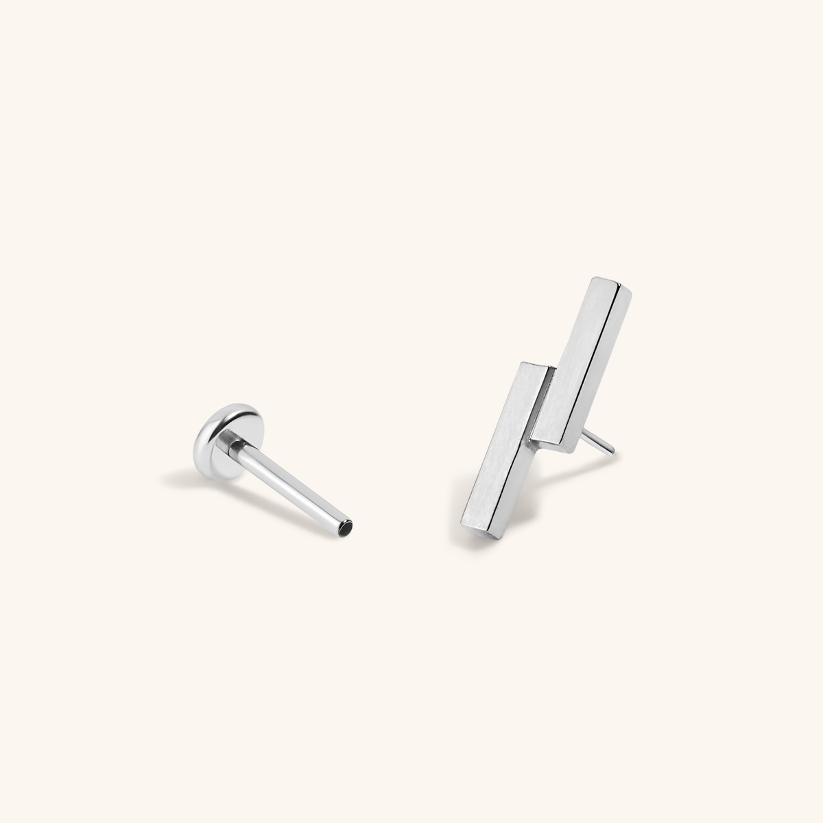 Lightning Bar Nap Earring - Silver