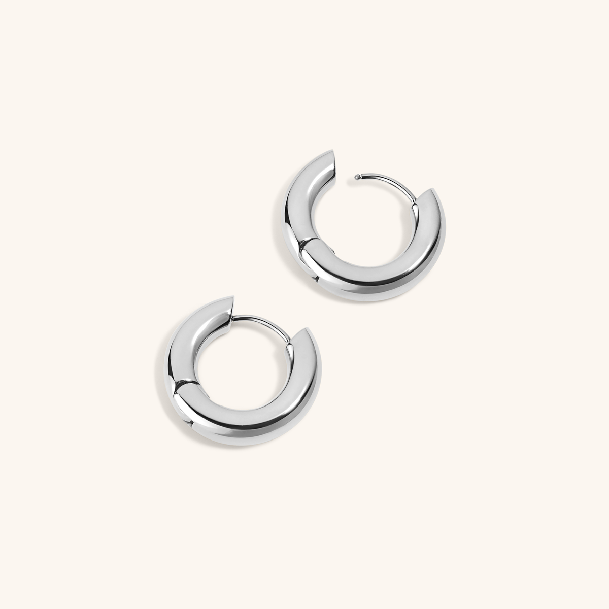 Every Body Hoops, 18mm in Silver