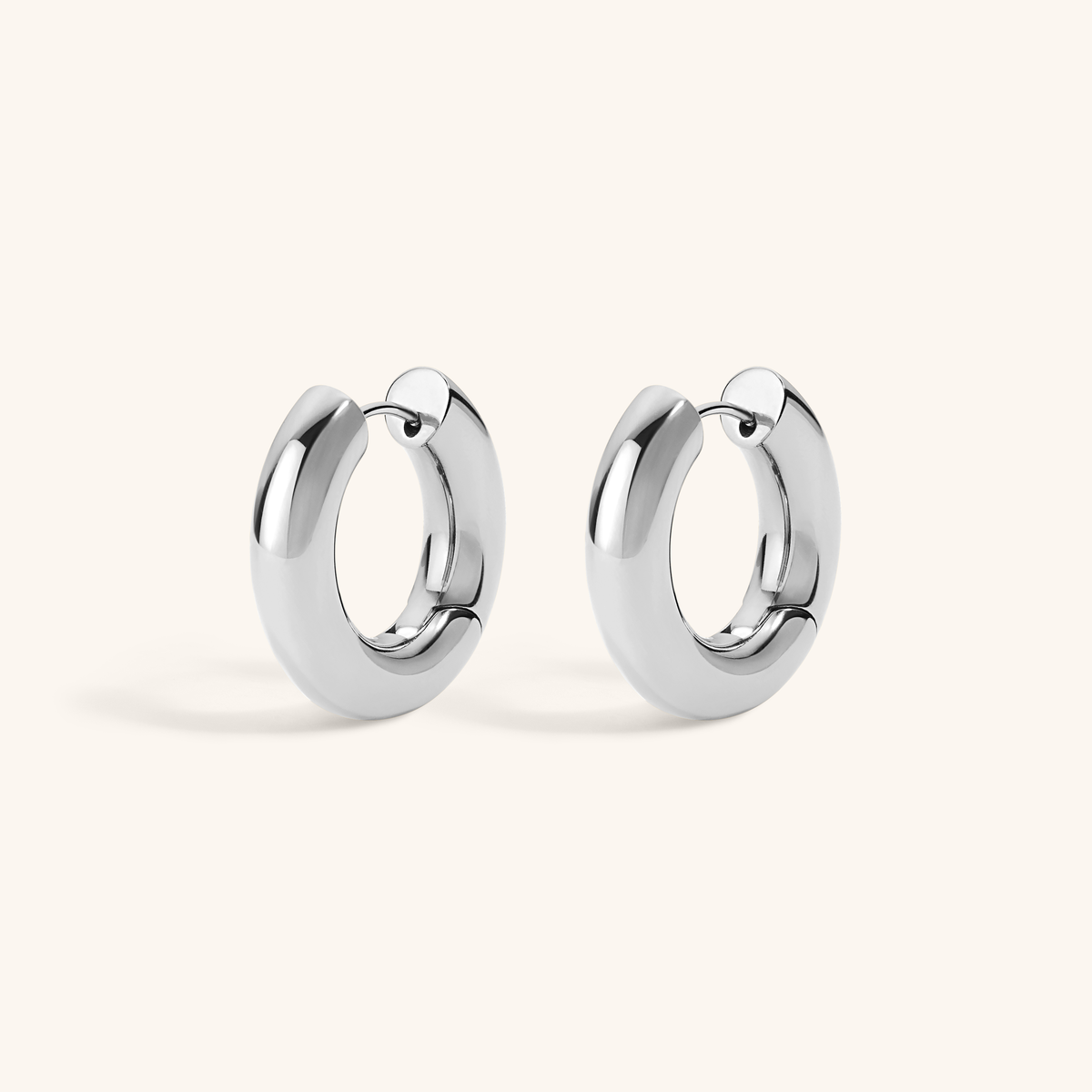 Every Body Hoops, 22mm in Silver