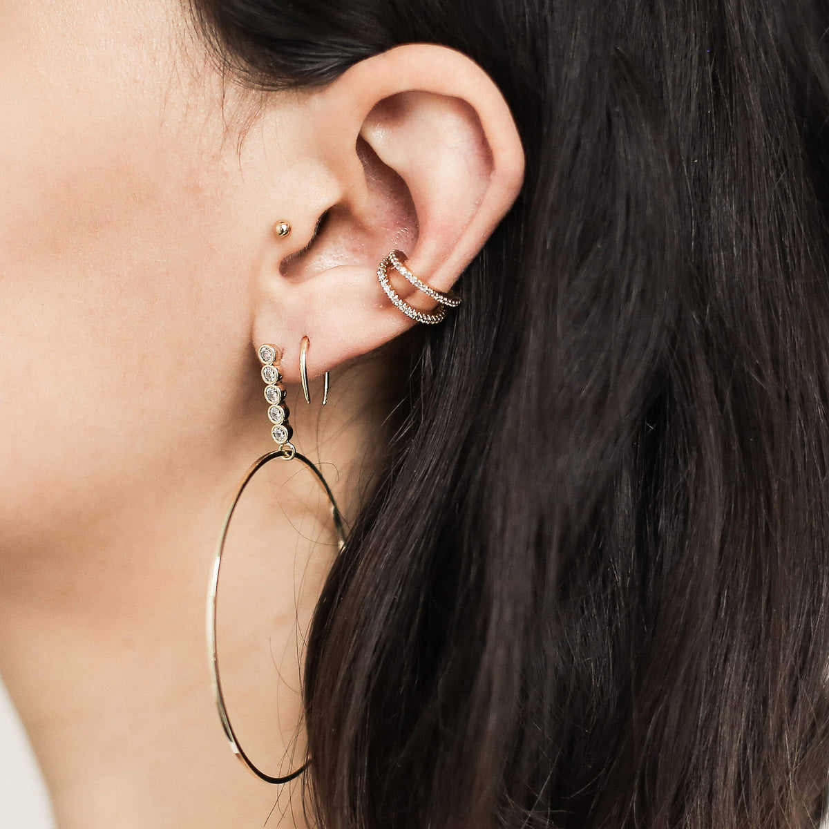 Sphere Threaded Flat Back Earring (Titanium - Gold) on model
