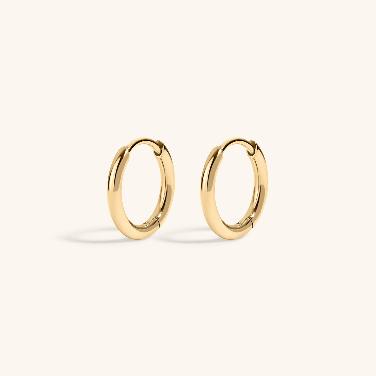 Classic Huggie Hoops, 11mm (Gold)