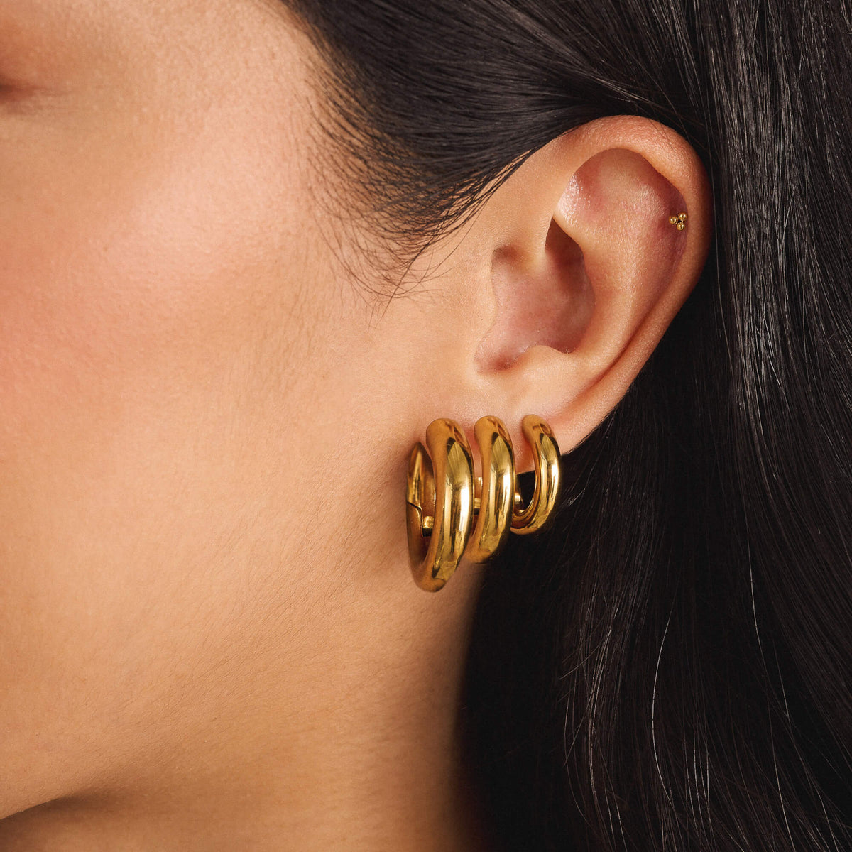 Trinity Push Pin Flat Back Earring, Every Body Hoop, 18mm, 22mm, and 26mm in Gold on model