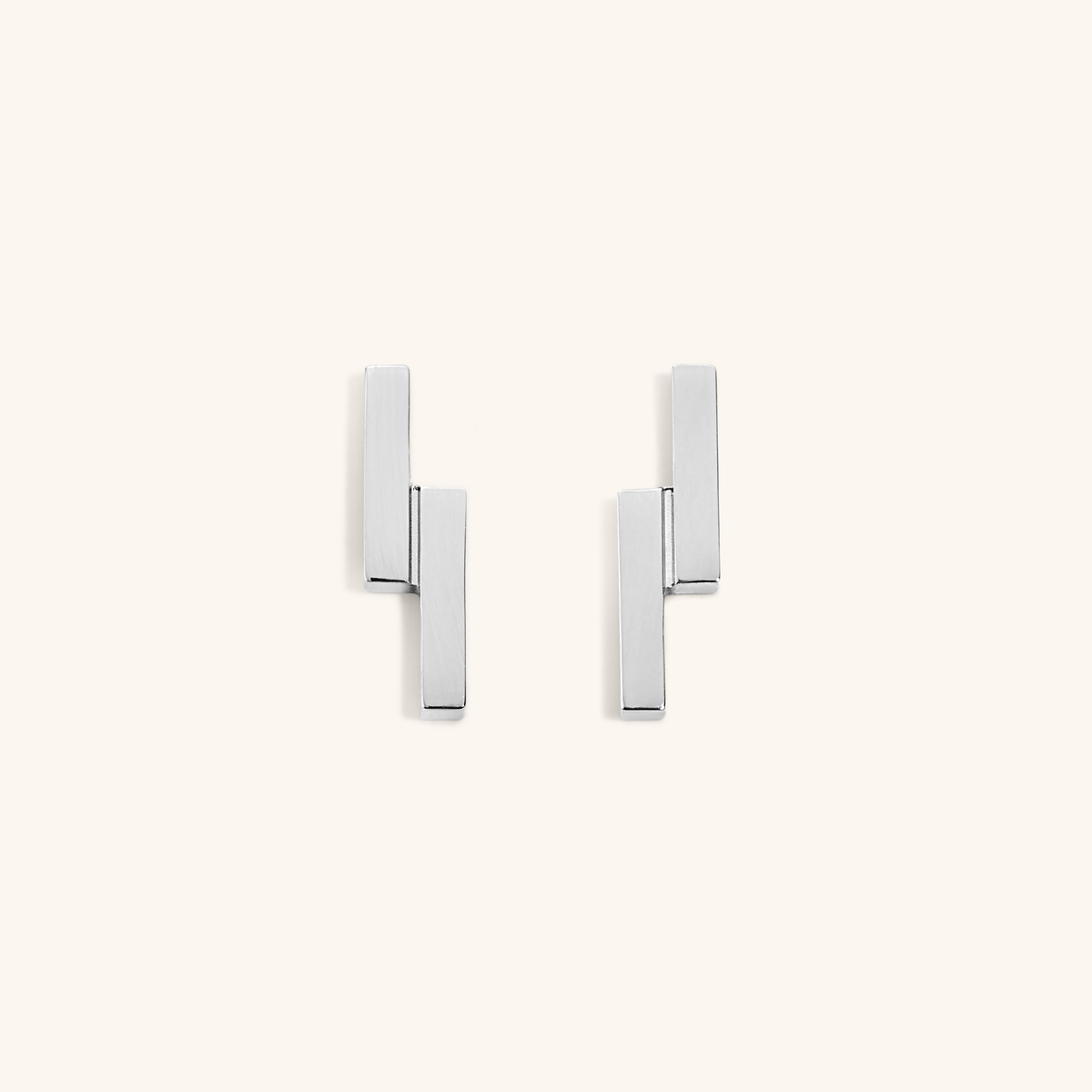 Lightning Bar Nap Earrings - Silver