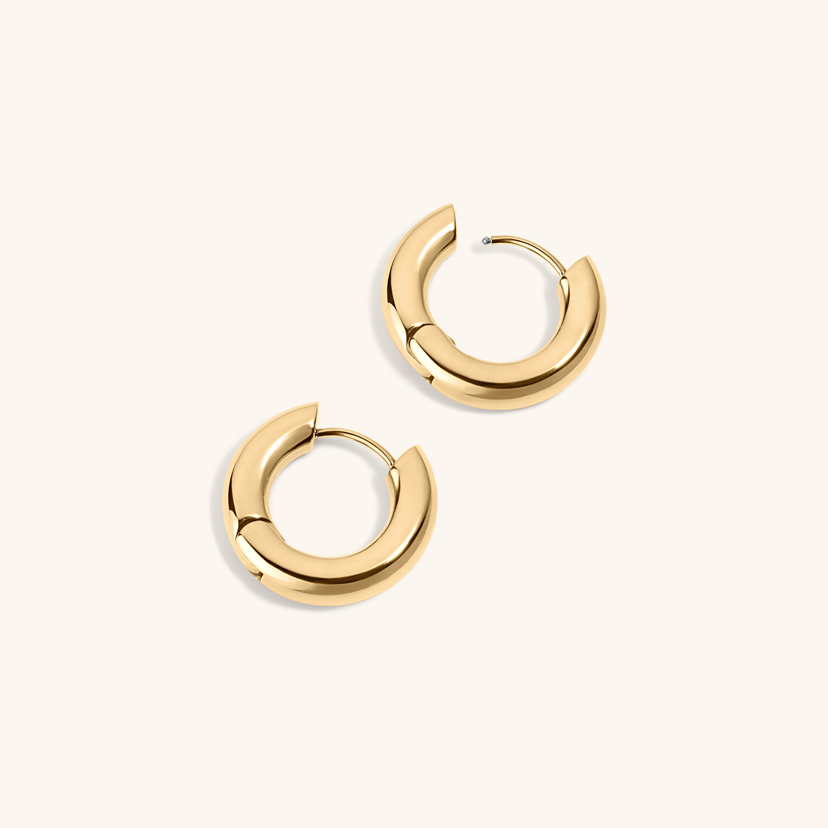 Every Body Hoops, 18mm in Gold
