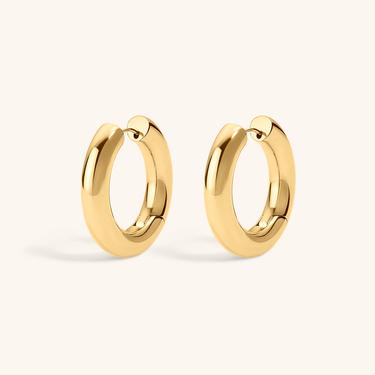 Every Body Hoops, 26mm in Gold