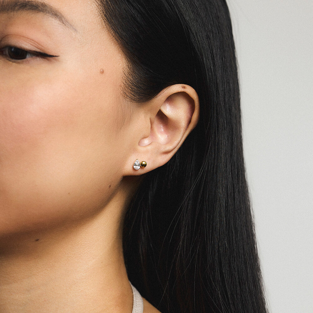 Toi Et Moi Nap Earrings - Gold - On Model
