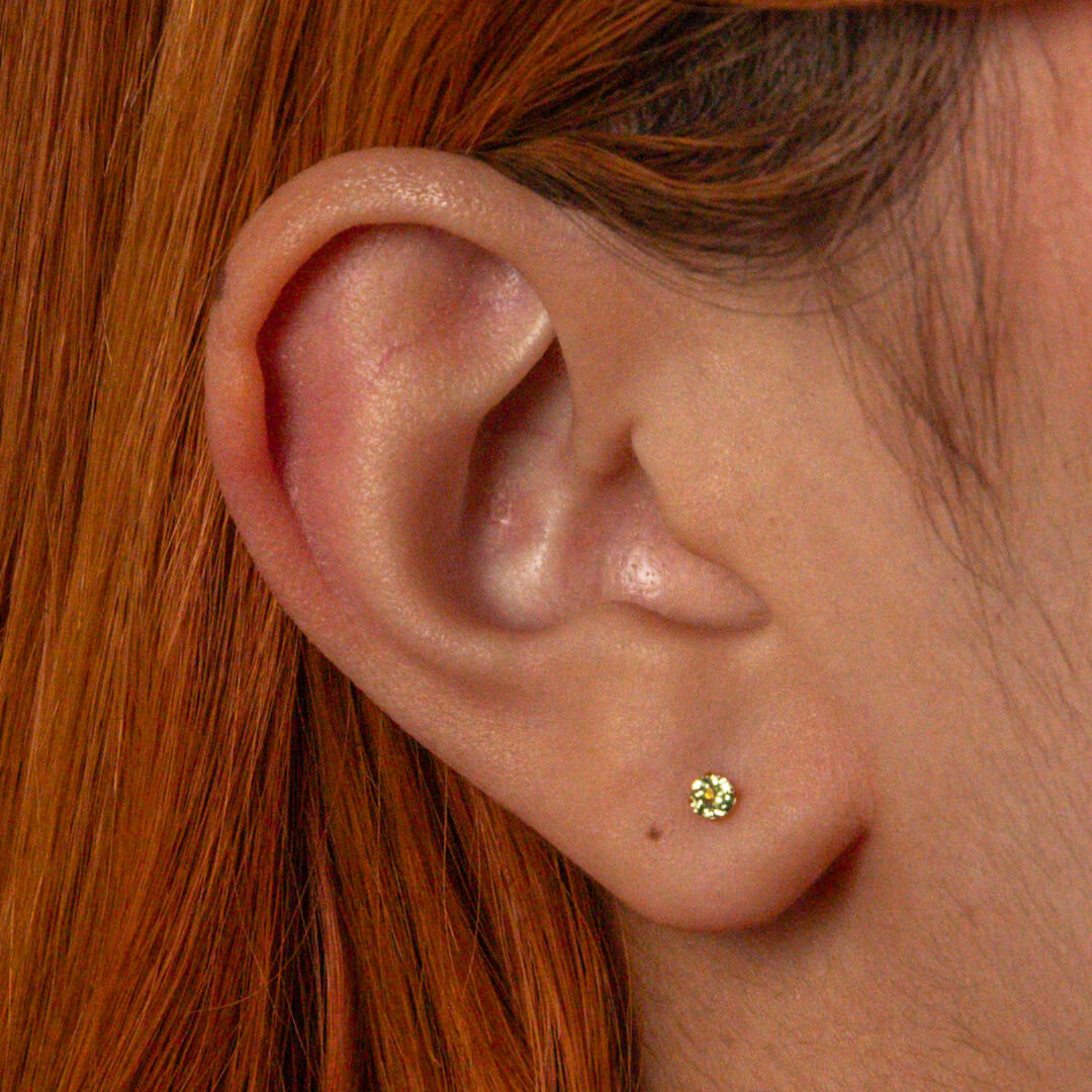 Peridot Nap Earrings (Gold) on model