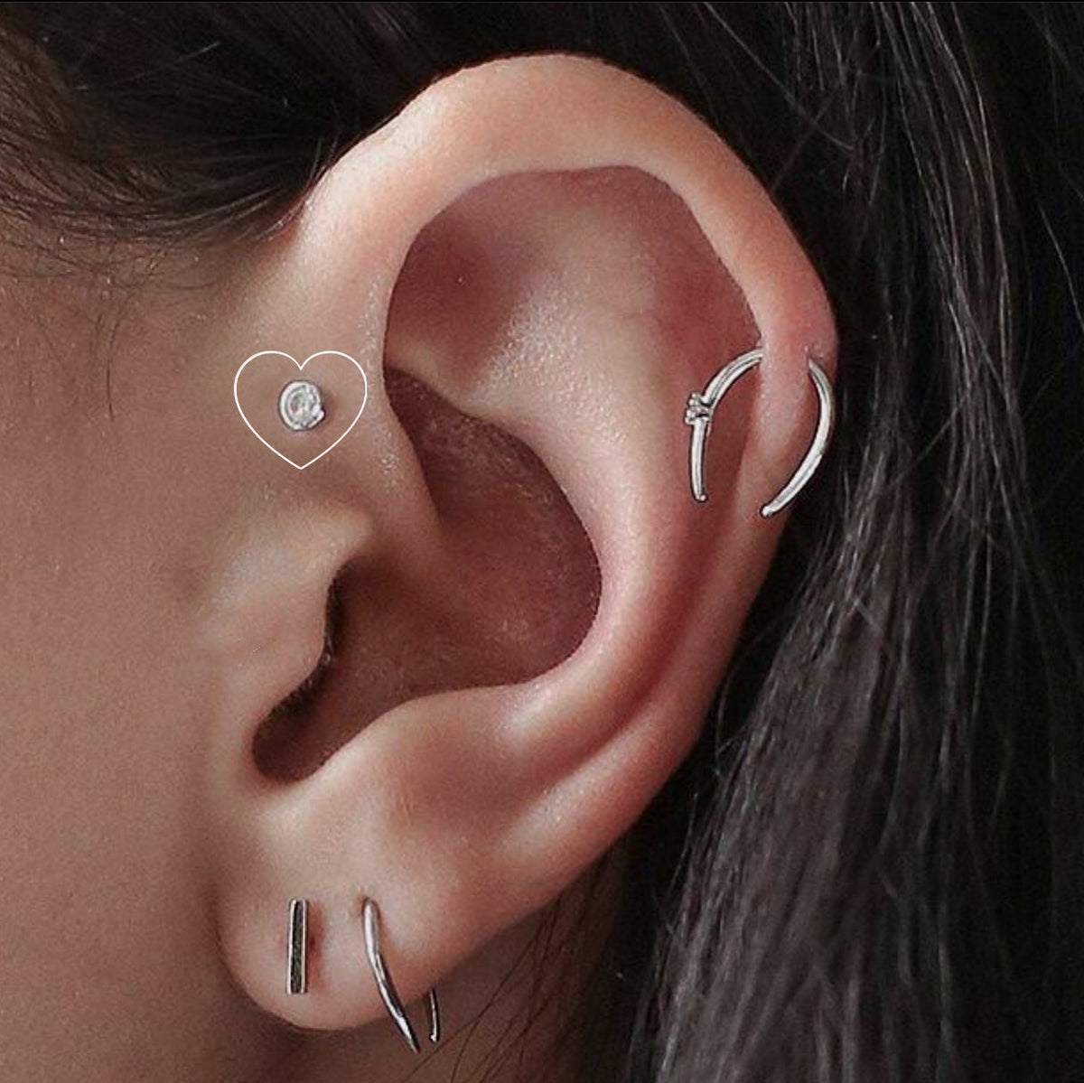 Forward helix piercing